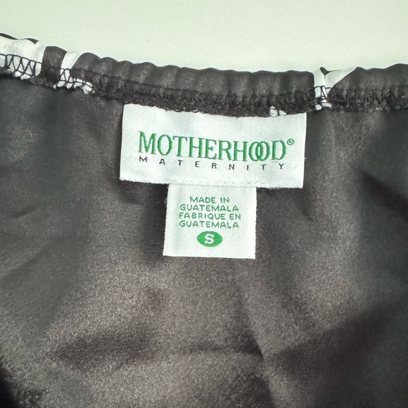 Motherhood Maternity Black and White Patterned Dress - Picture 3 of 6